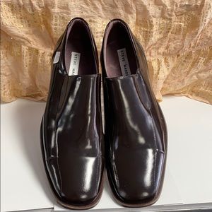 Steve maddens men’s shoe